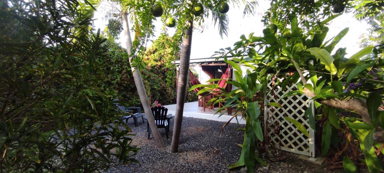 Bungalow Tout Confort Avec Piscine Partagee A 5 Mn De La Mer Saint-Francois  Exterior foto
